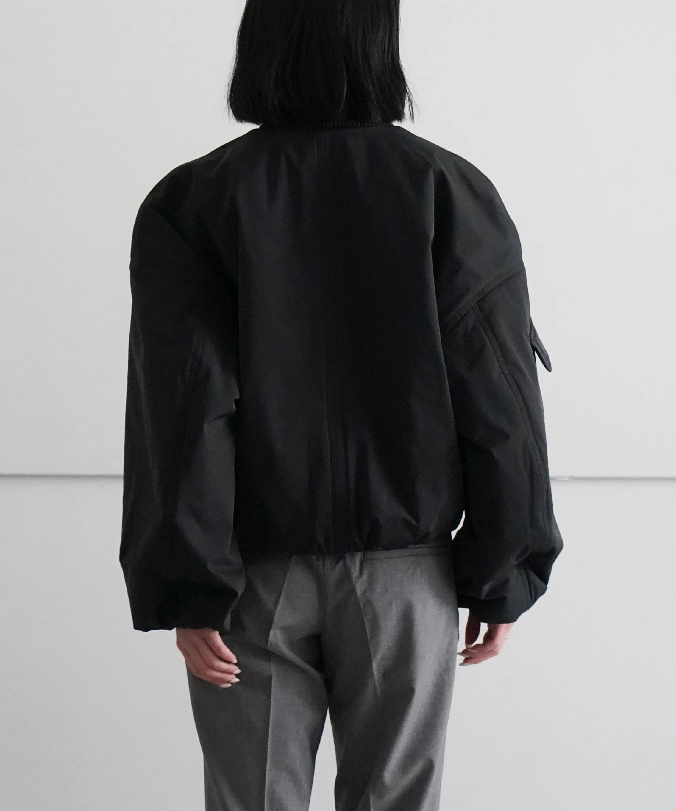 GANNI LIGHT TWILL OVERSIZED SHORT BOMBER JACKET "BLACK"