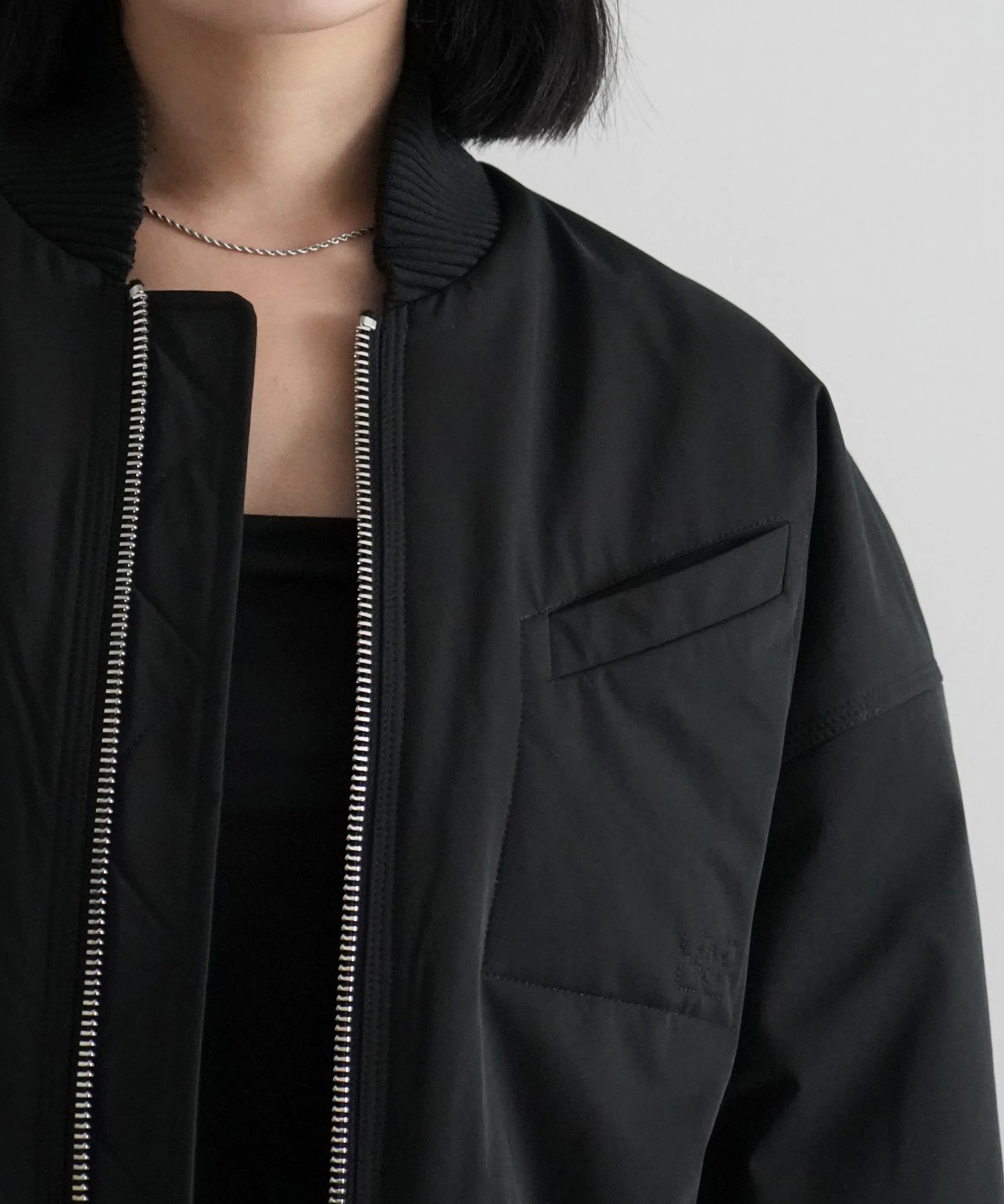 GANNI LIGHT TWILL OVERSIZED SHORT BOMBER JACKET "BLACK"