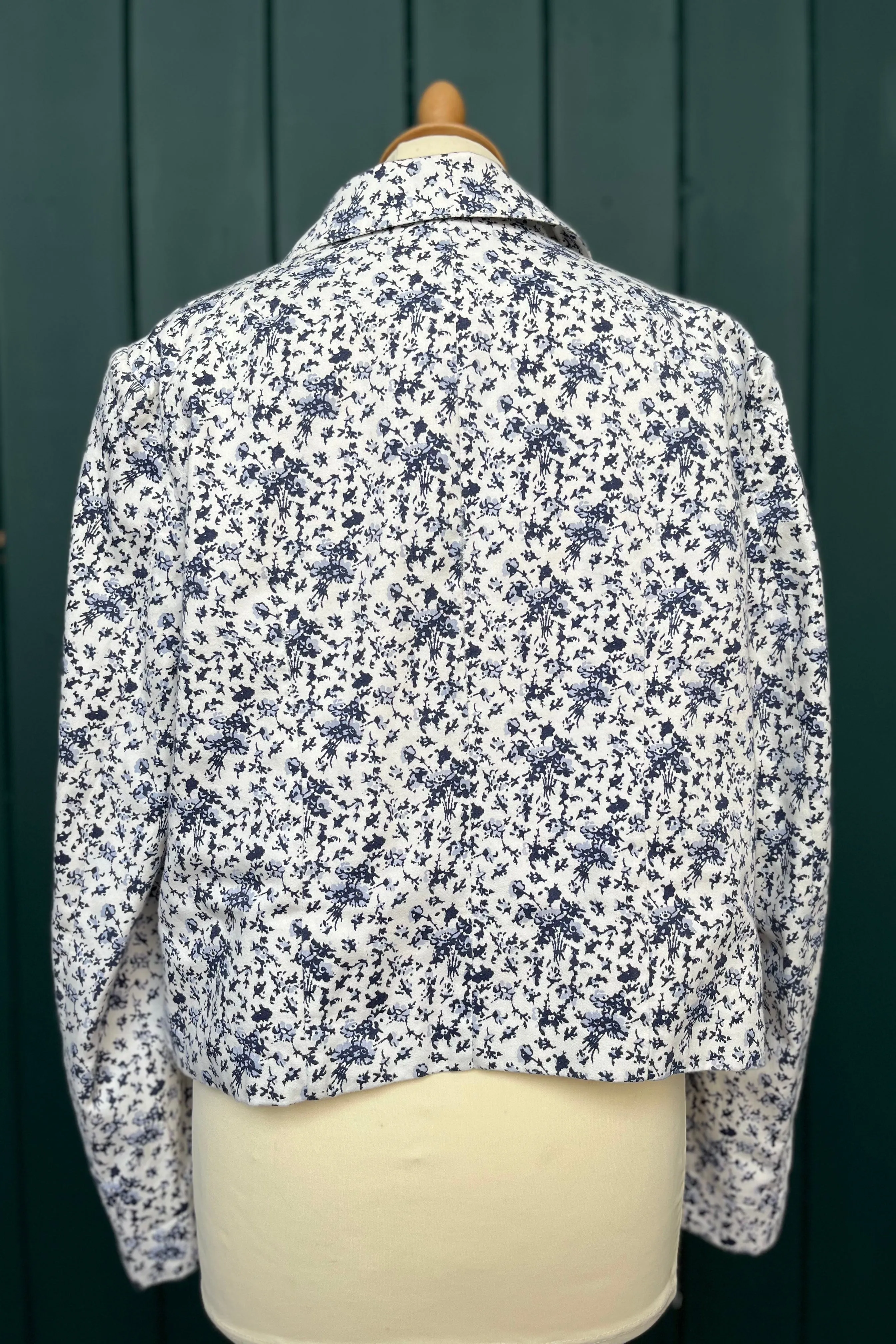 Re-Wear People Tree Blue Floral Print Jacket