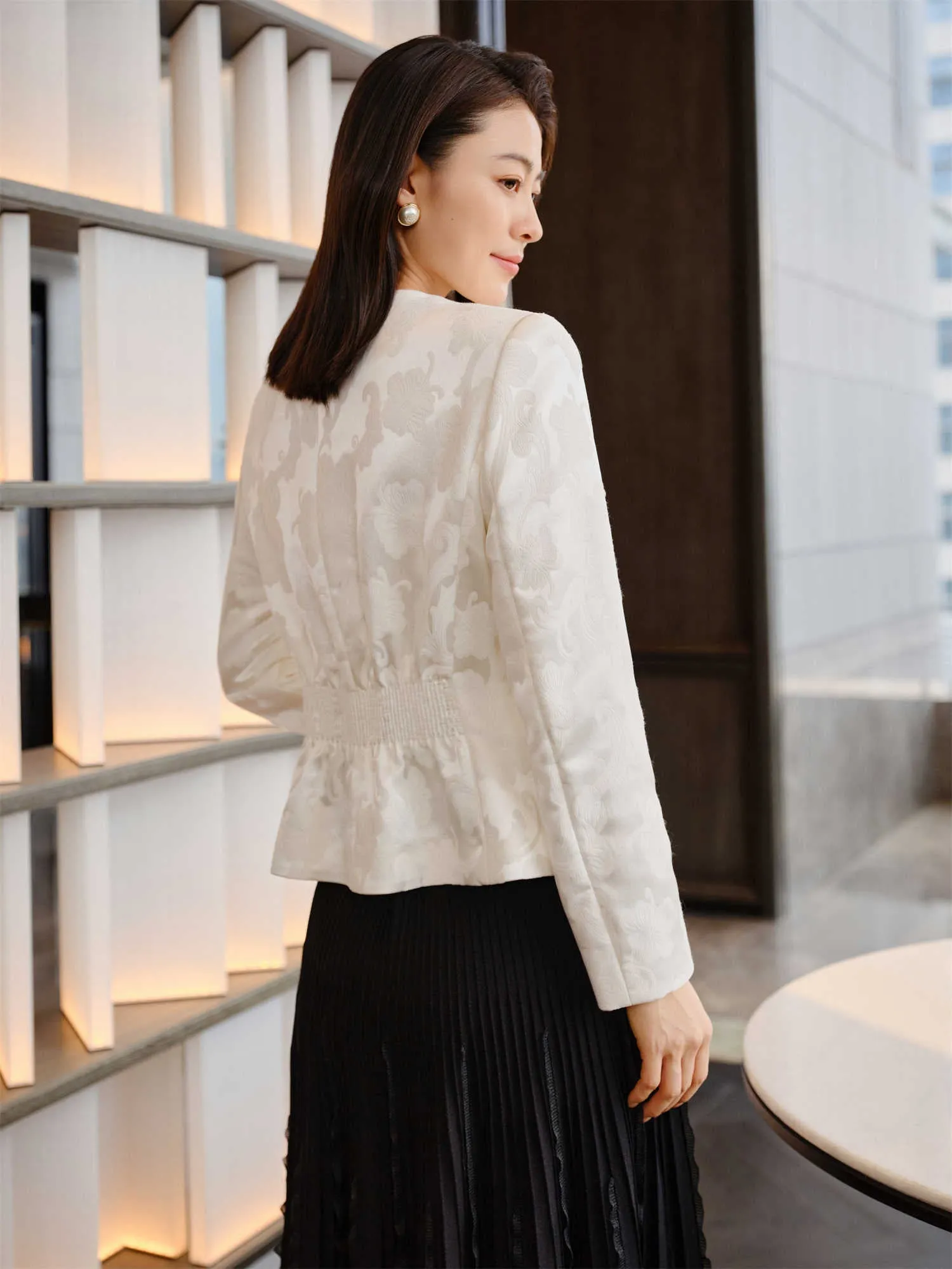 YAYING Mulberry Silk Embroidered Jacket