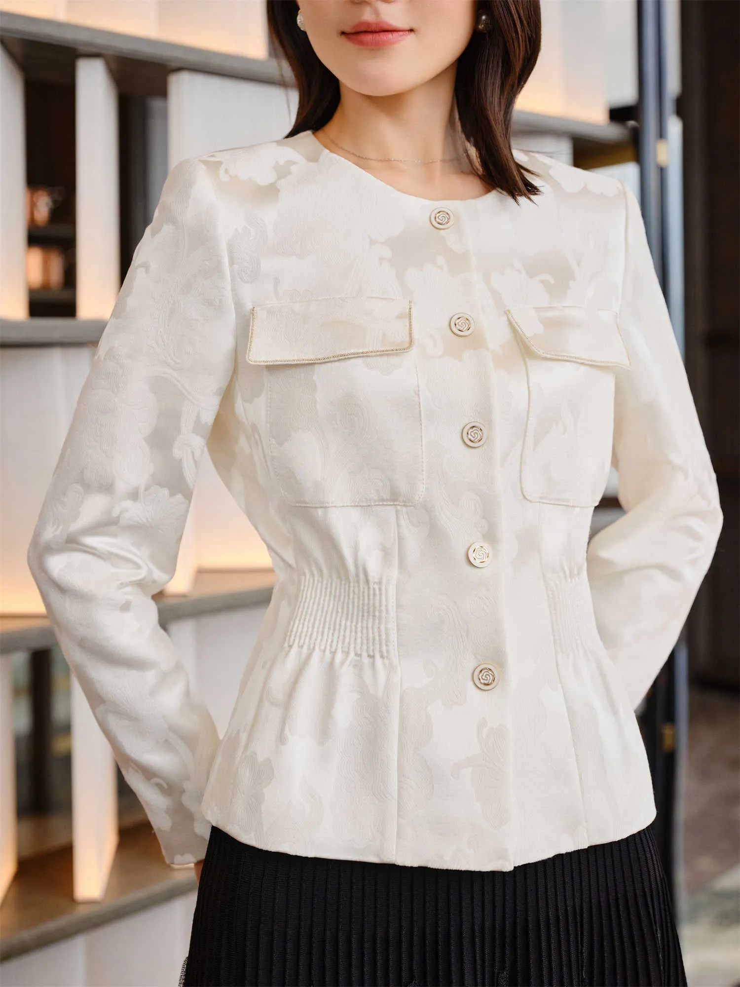 YAYING Mulberry Silk Embroidered Jacket